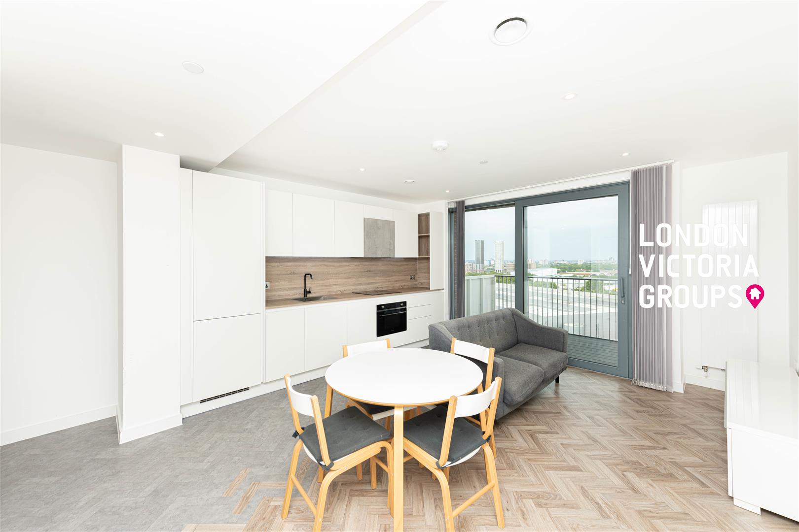 1 bed property in Skyline Apartments, 11 Makers Yard, LONDON
